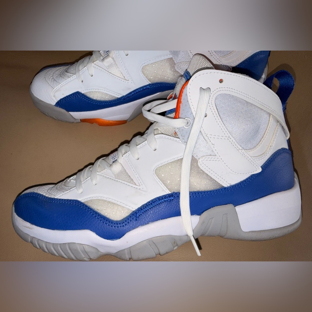 Nike Air Jordan Jumpman Two Trey Men's - Picture 4 of 9